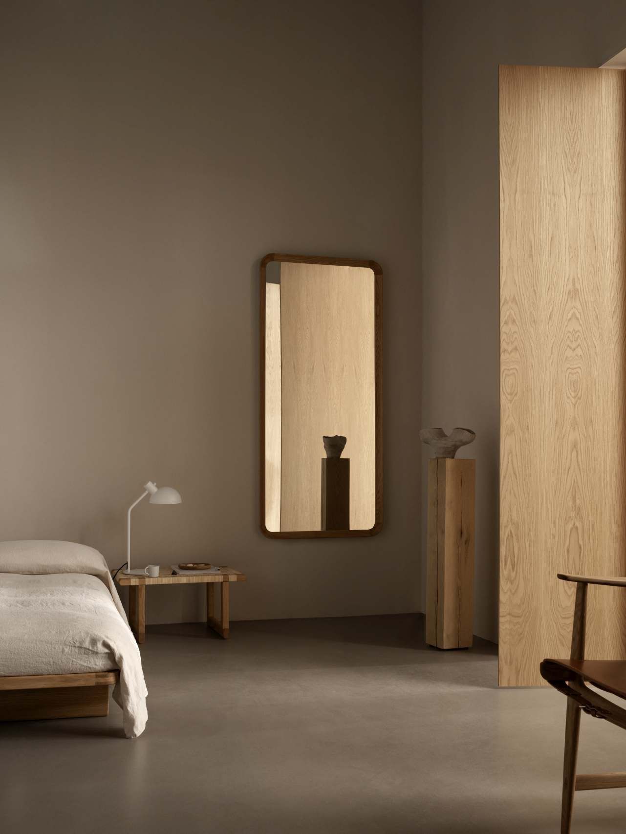 VLA62 Radio House Mirror Miroir Carl Hansen & Søn