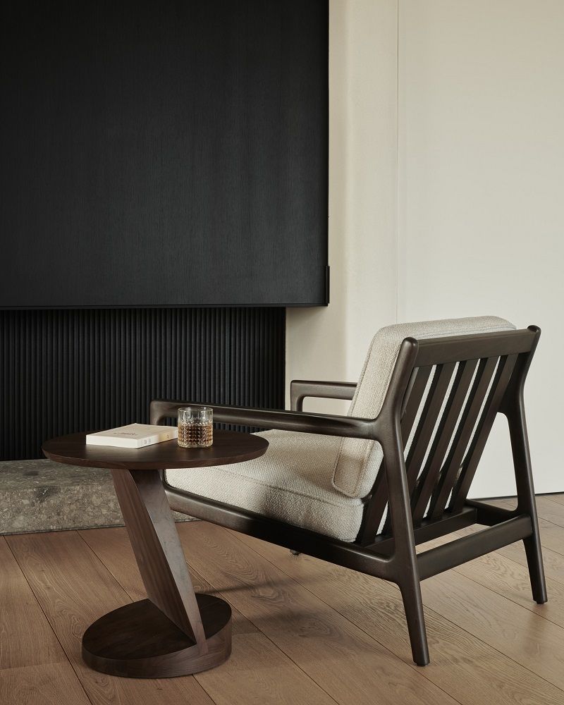 Table d'appoint Oblic ronde en teck Ethnicraft