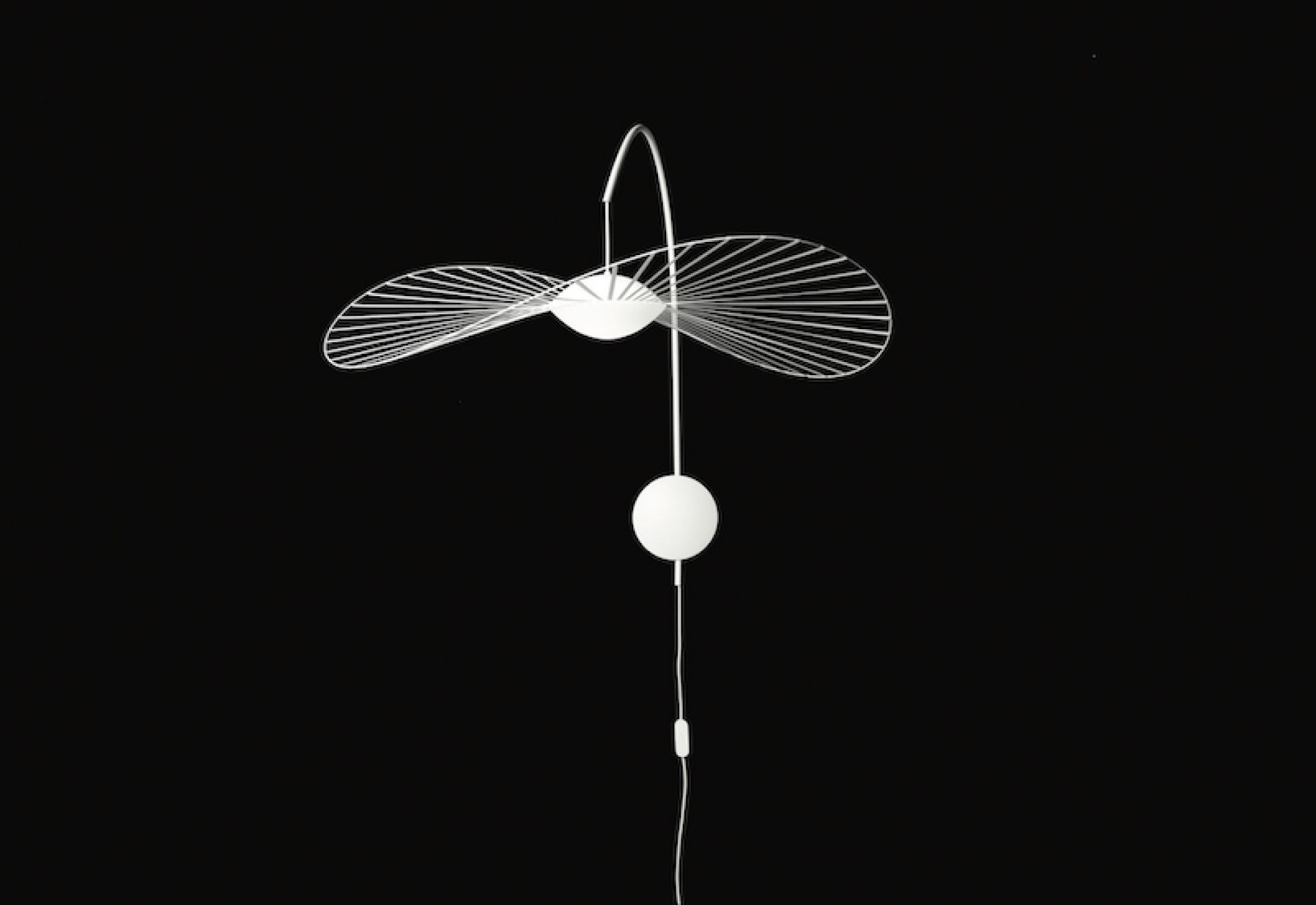 Vertigo Nova Applique Petite Friture