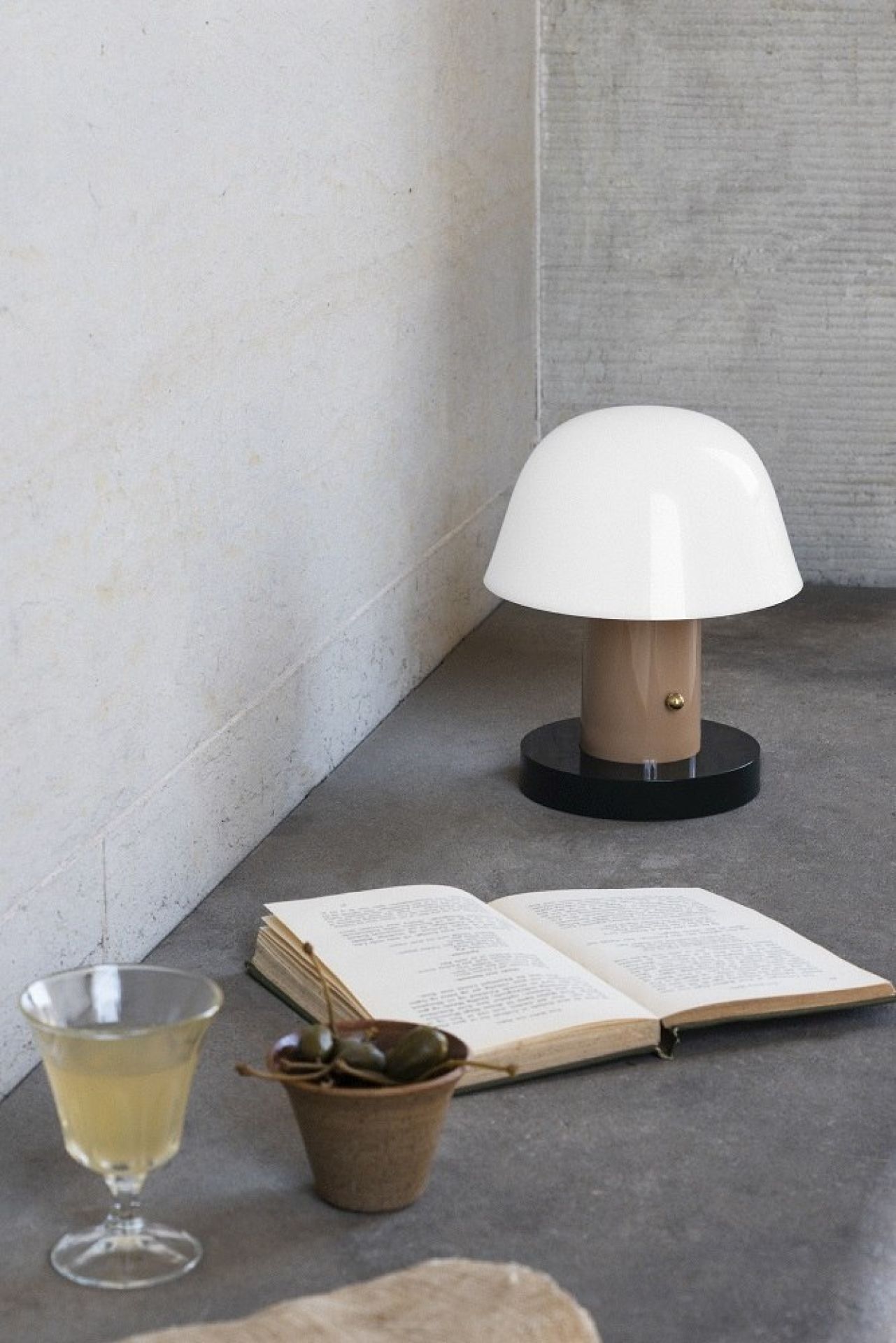 Setago JH27 Lampe de batterie / Lampe de table AndTradition