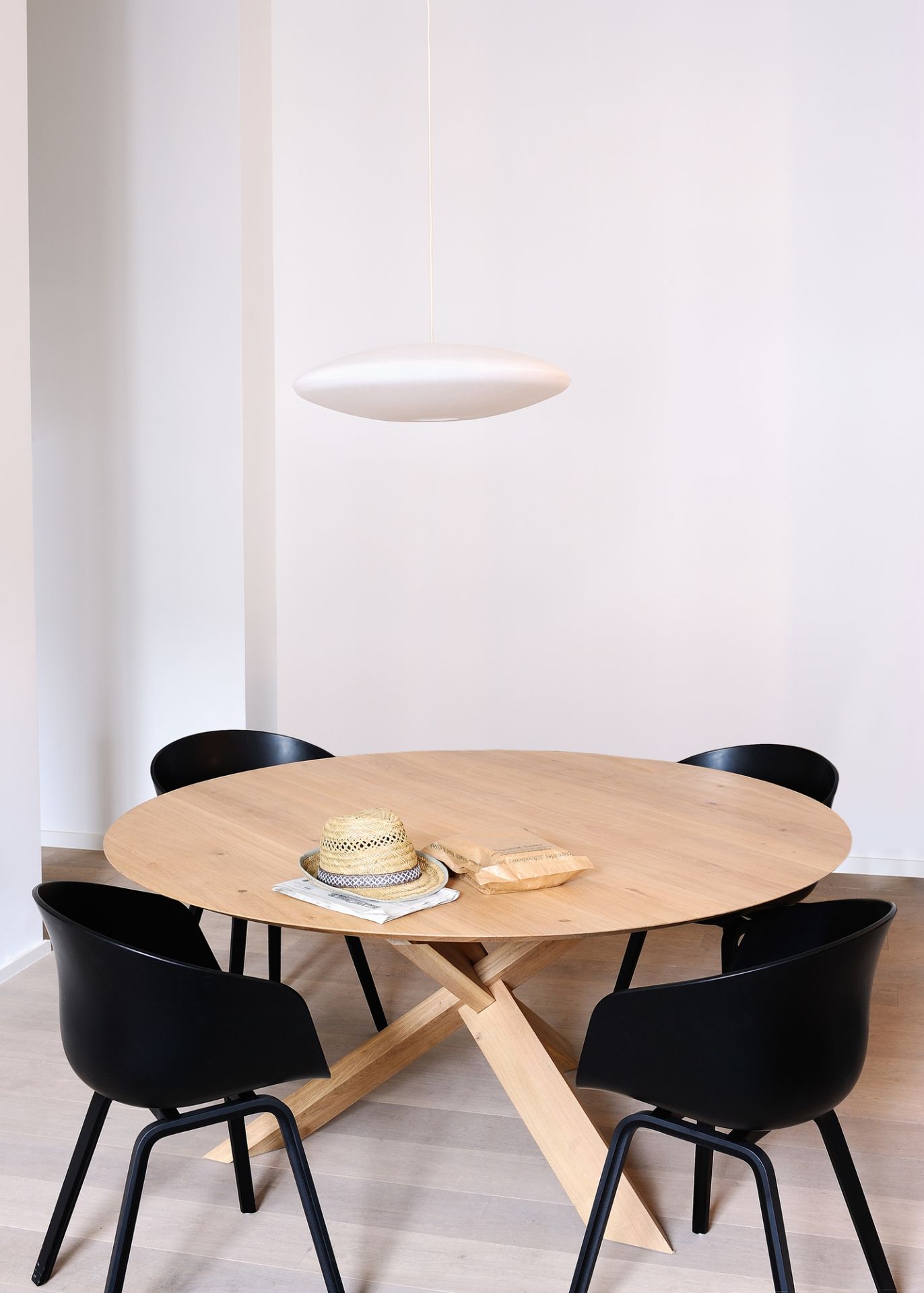 Table à manger Cercle chêne Ethnicraft