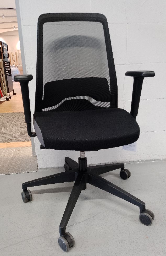 Everyis1 Siège de bureau Interstuhl EXPOSITION / MOBILIER D'OCCASION