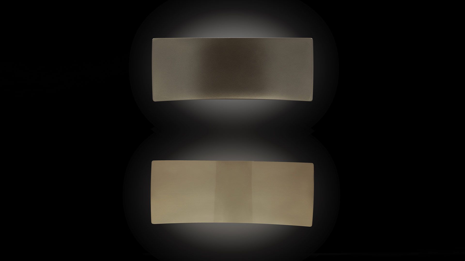 Lens Applique Oluce