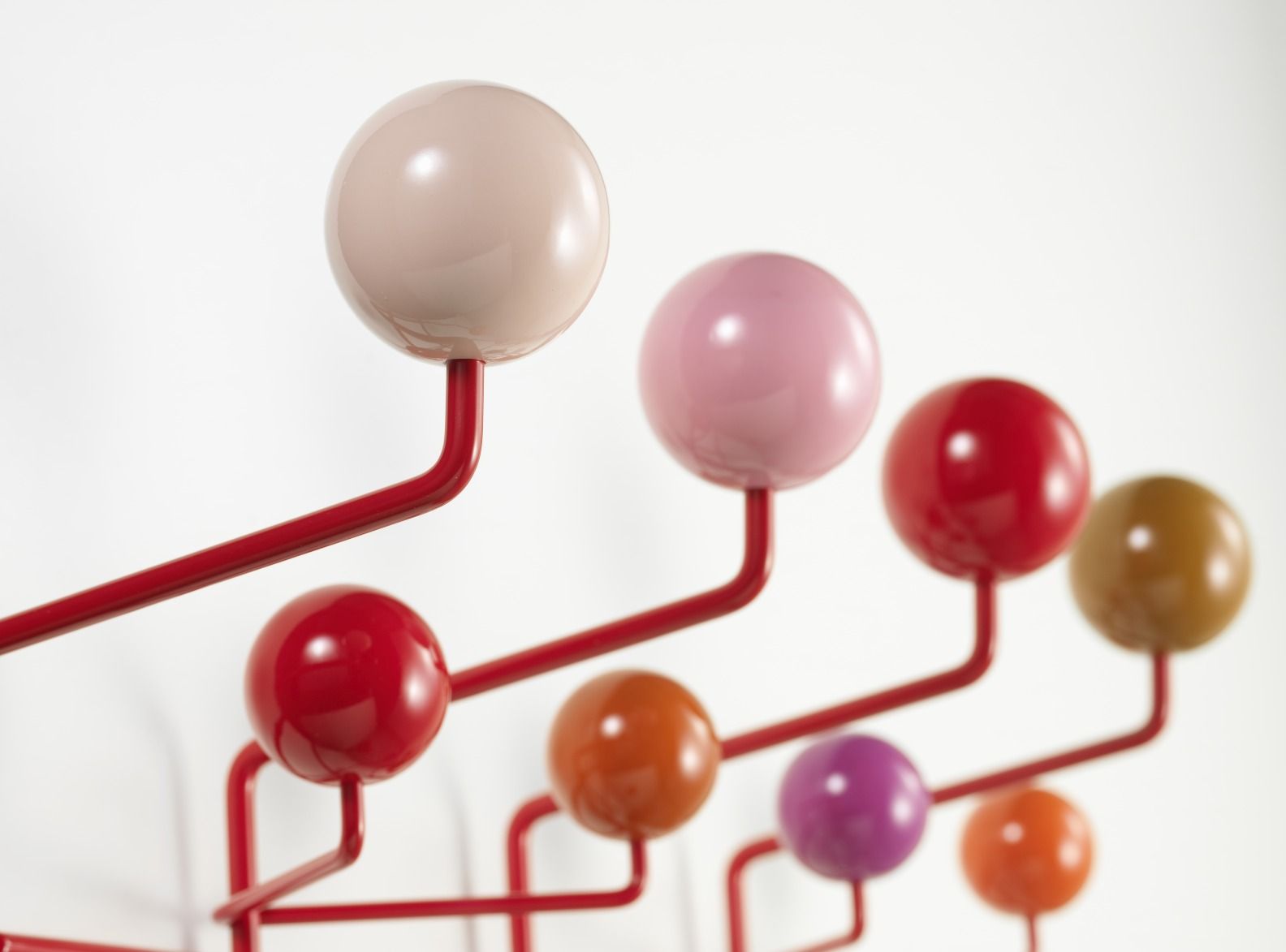 Eames Hang it all Portemanteau chaud Vitra NOUVELLE VERSION 