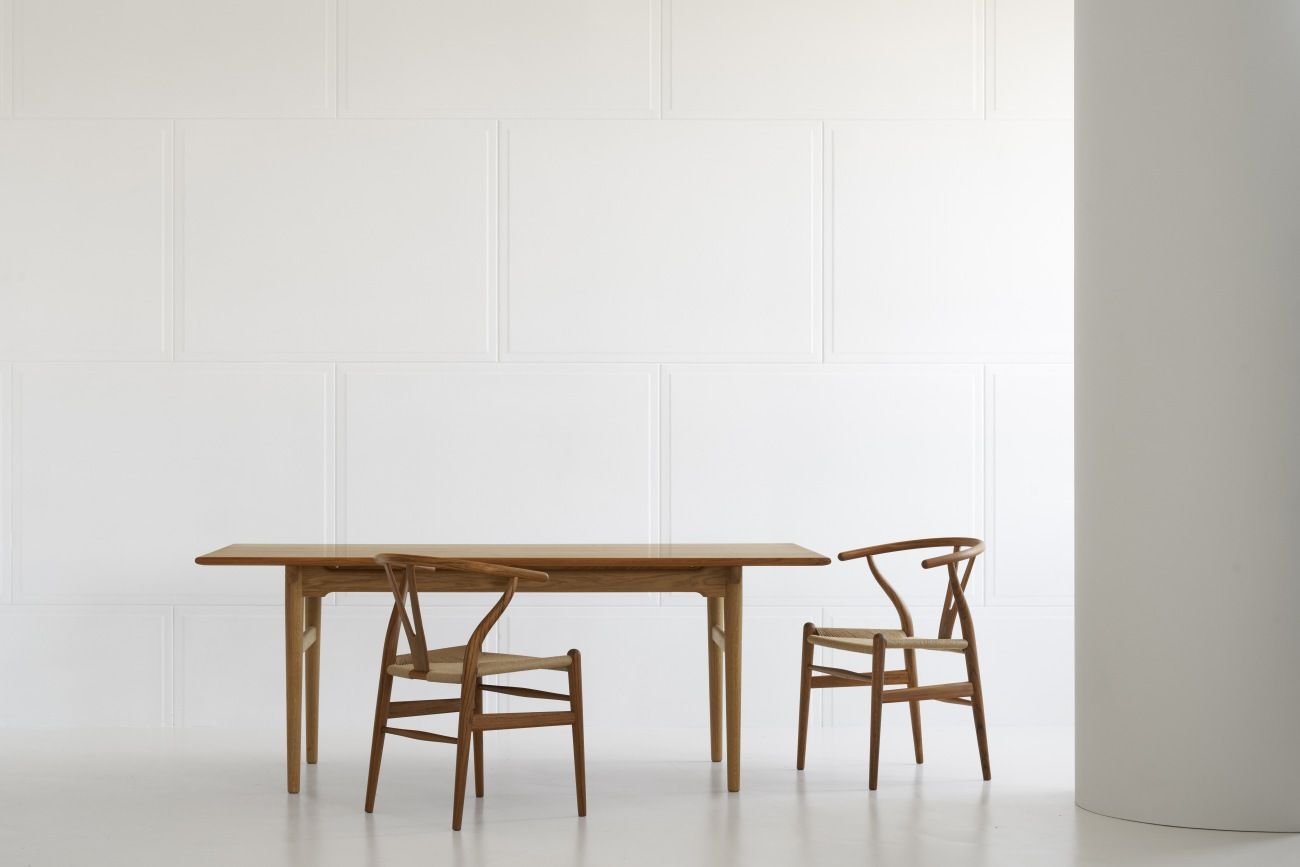 CH327 Table de salle à manger teck L 248 cm Carl Hansen & Søn