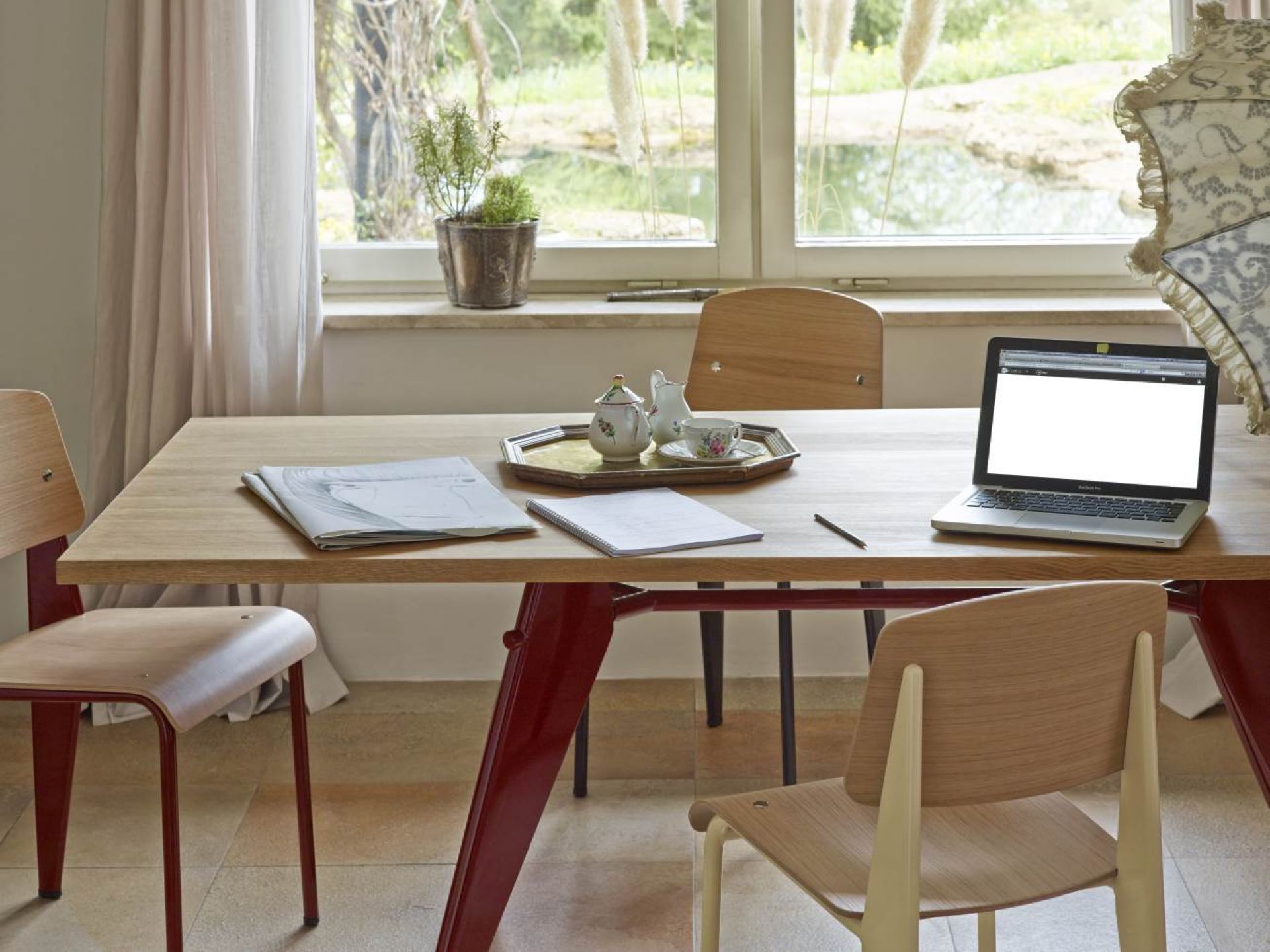 EM Table Bois L 90 x L 180 cm Vitra