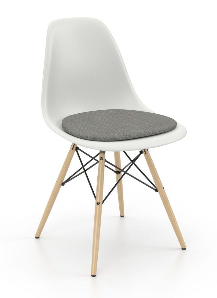 Eames Plastic Side Chair DSW chaise avec coussin d'assise Vitra