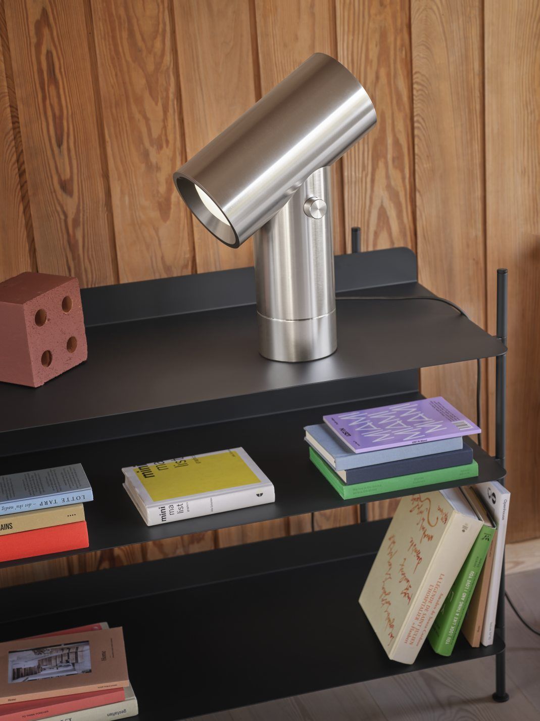Beam Lamp lampe de table H 45 cm / aluminium poli Muuto