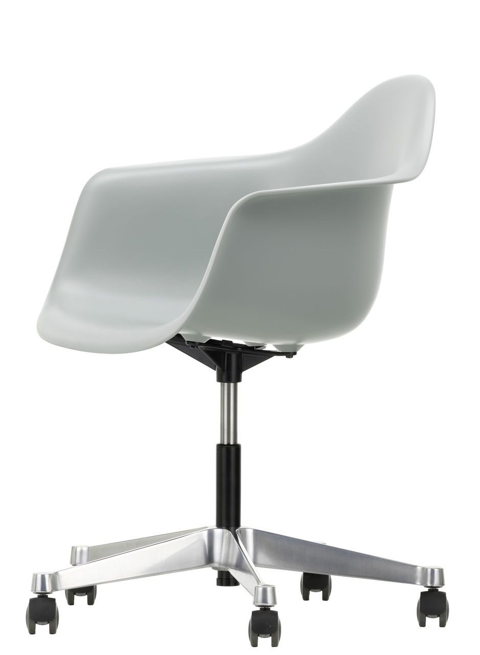 Eames Plastic Arm Chair PACC chaise Vitra