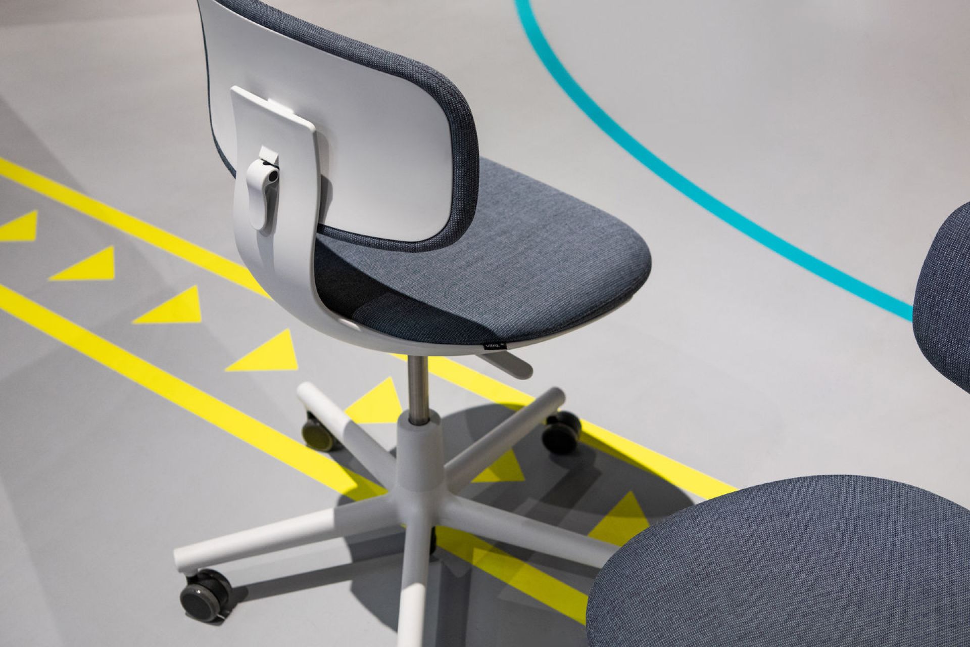 Rookie haise pivotante de bureau Vitra