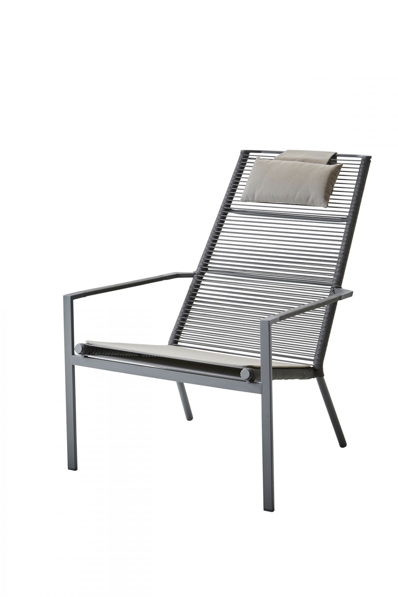 Edge Outdoor Highback Chaise empilable Cane-Line