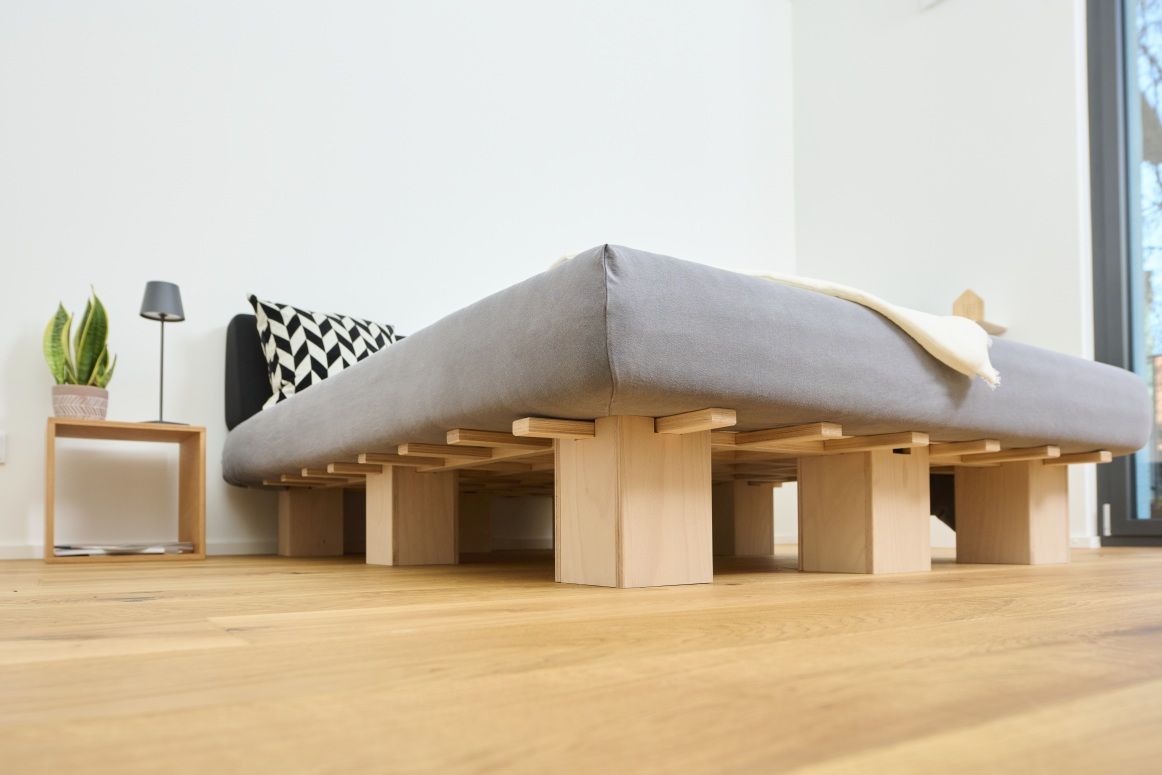 Système Lit Tojo avec table de nuit Cube offert !