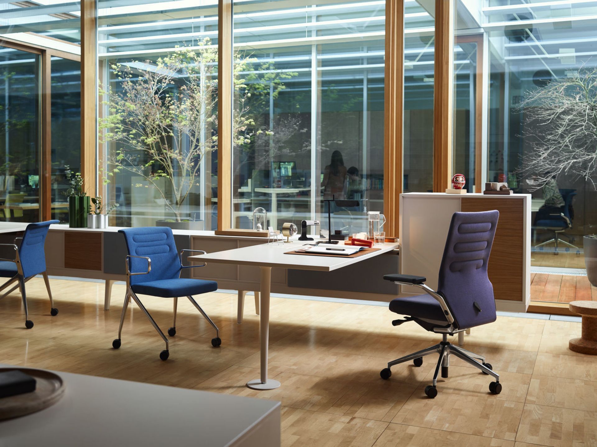 AC5 Work Chaise pivotante de bureau sans réglable support lombaire Vitra
