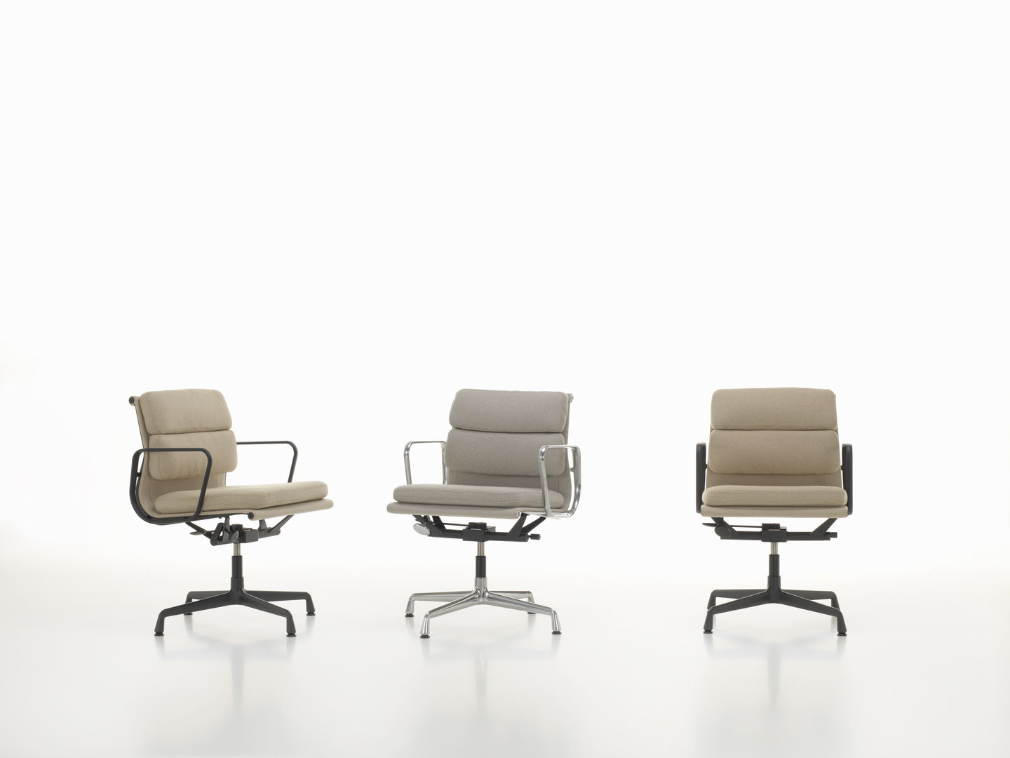 Soft Pad Chair EA 231 / EA231 Chaise Vitra