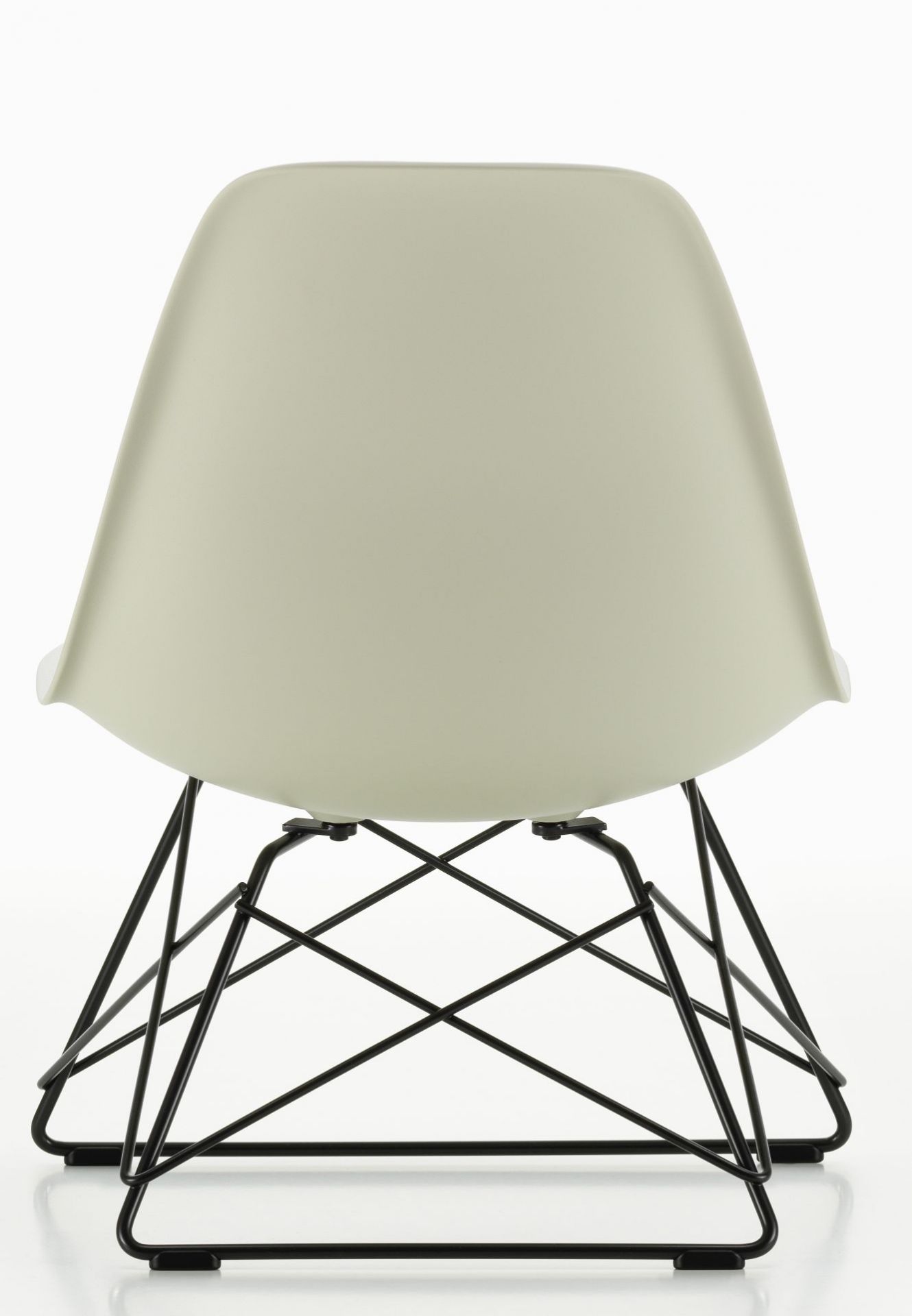 Eames Plastic Side Chair LSR chaise Vitra