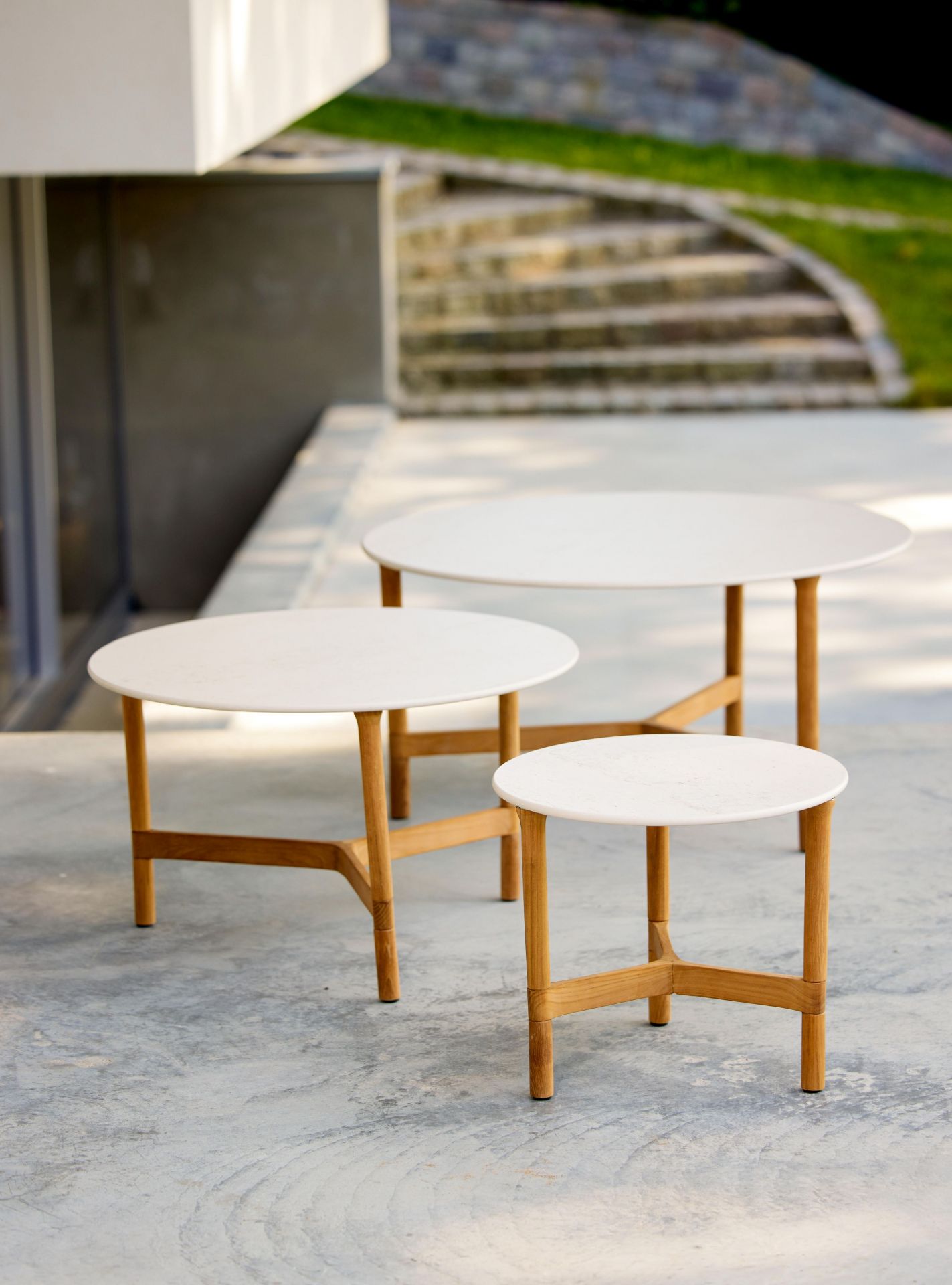 Twist Table d'appoint Teck Medium Cane-Line