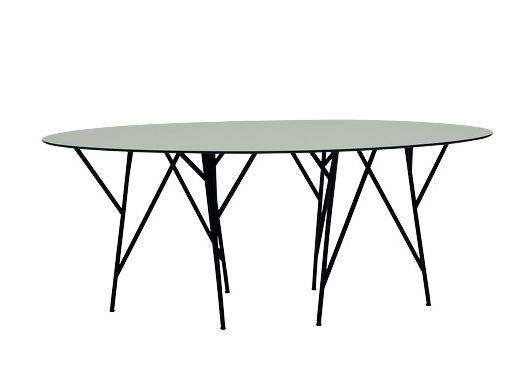Astwerk Outdoor Table Jan Kurtz