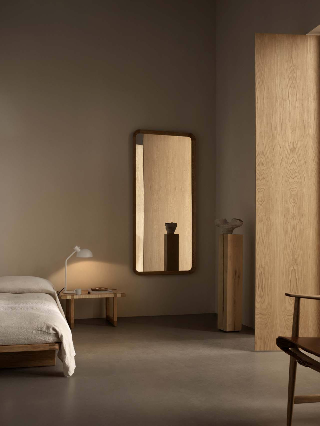 VLA62 Radio House Mirror Miroir Carl Hansen & Søn