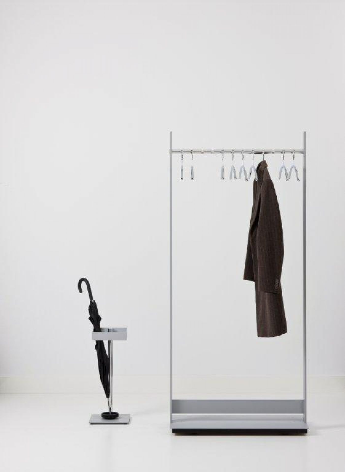 Standalone porte-manteau Cascando