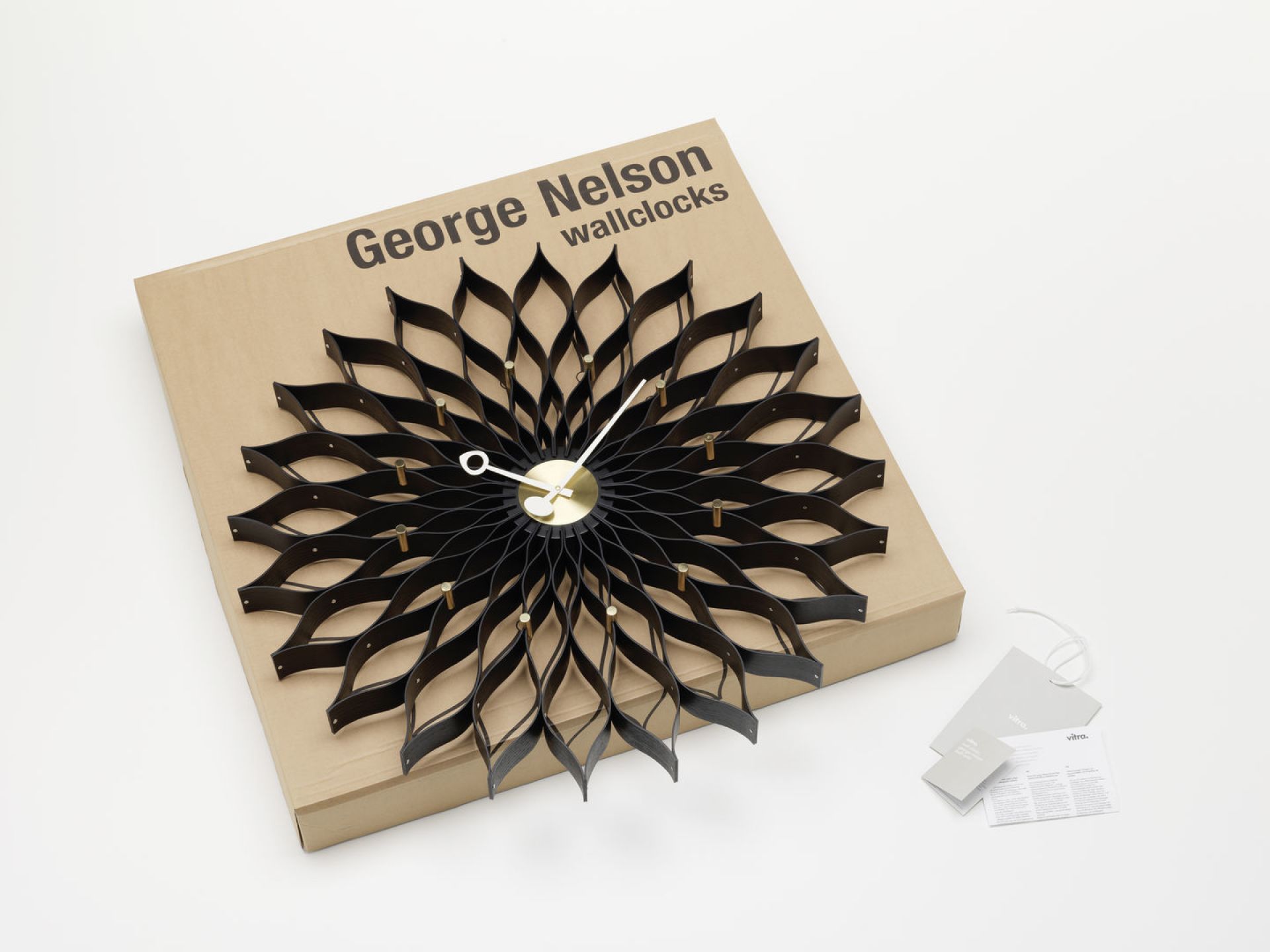 Sunflower Clock Horloge Murale Vitra Frêne noir / Laiton
