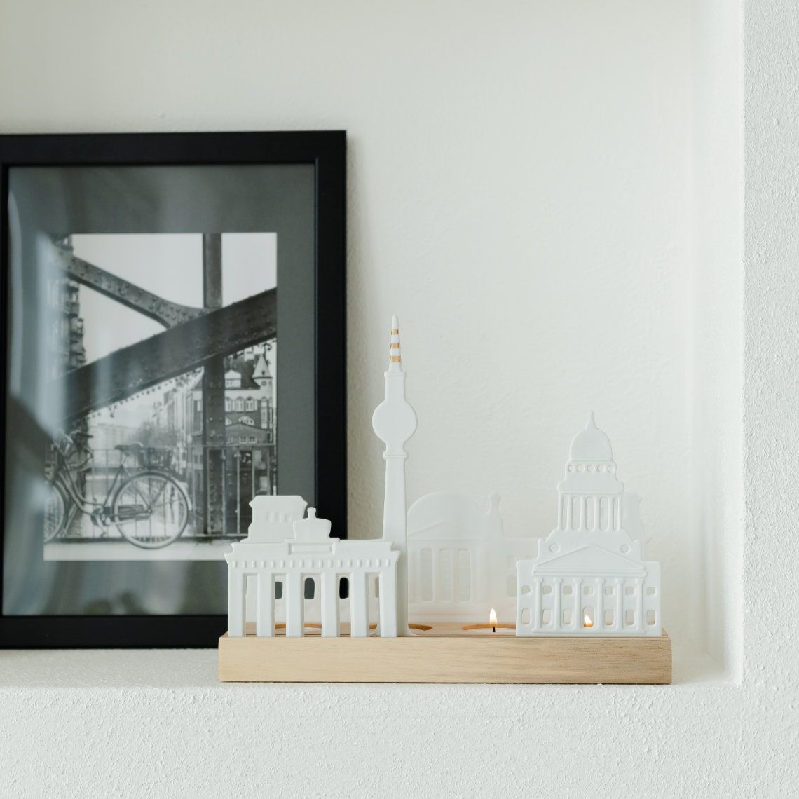 Objet lumineux Silhouette de la ville de Berlin Räder