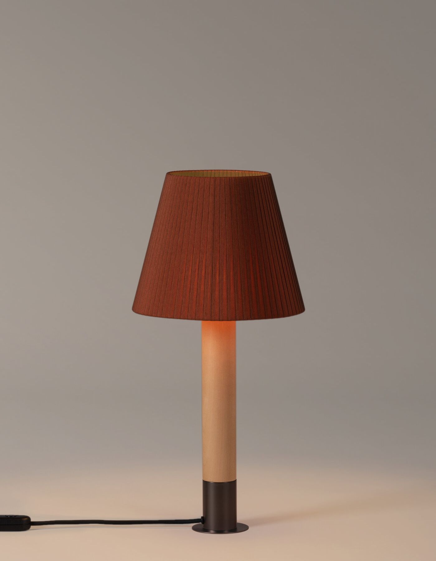Basica lampe de table Santa & Cole