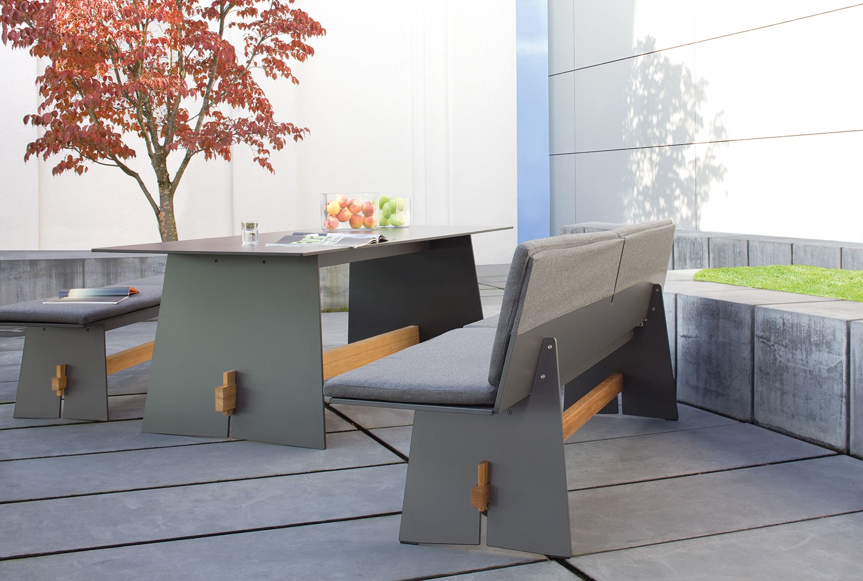 Tension Outdoor Table à joues rectangulaires Conmoto