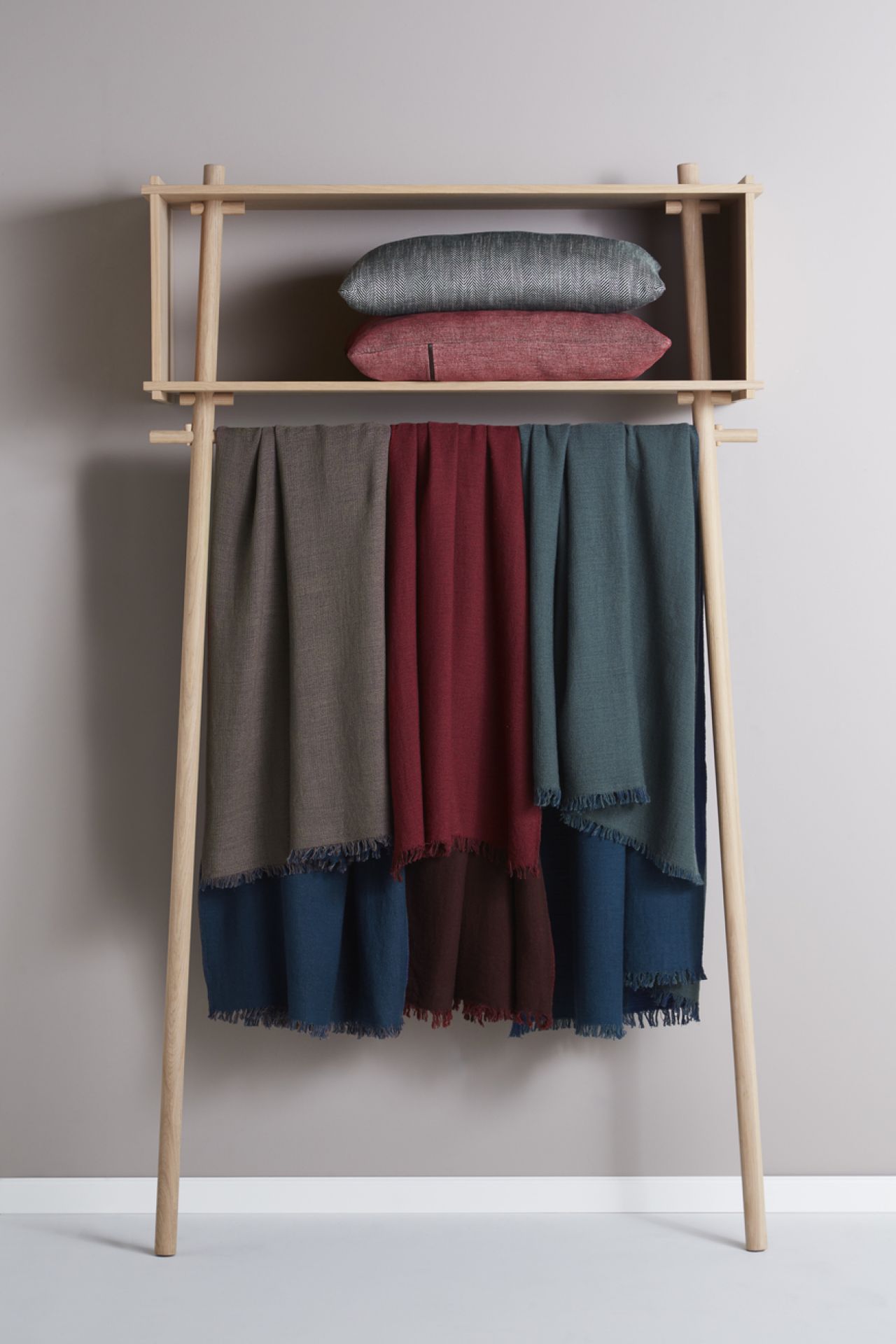 Töjbox vestiaire Woud Lx80 cm chêne noir