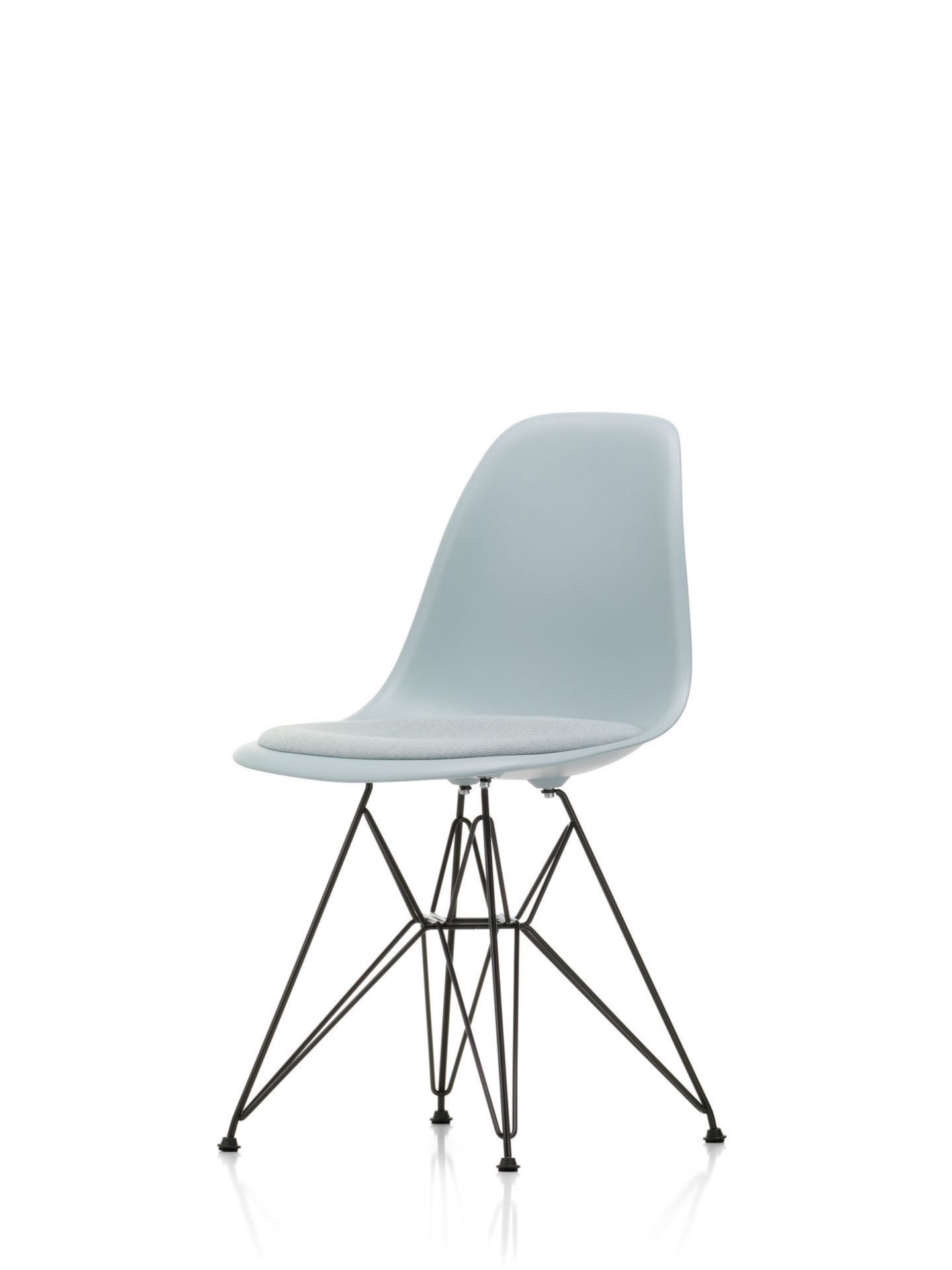 Eames Plastic Side Chair DSR chaise avec coussin d'assise Vitra