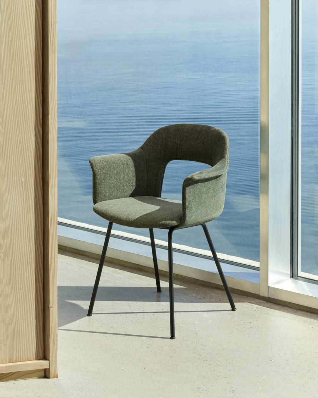 Layout Armchair 214 Chaise à accoudoirs Hay   