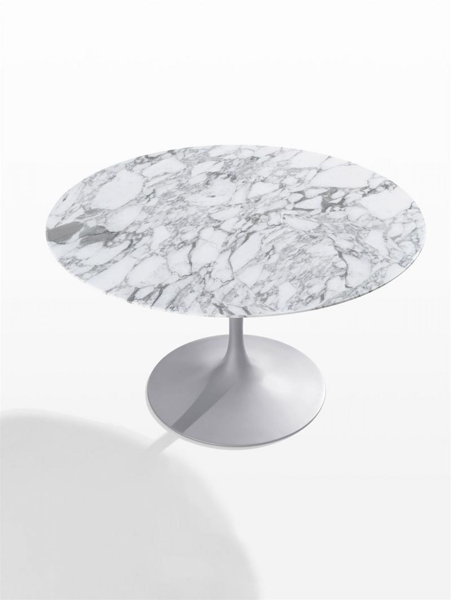 Saarinen table à manger ronde Knoll International