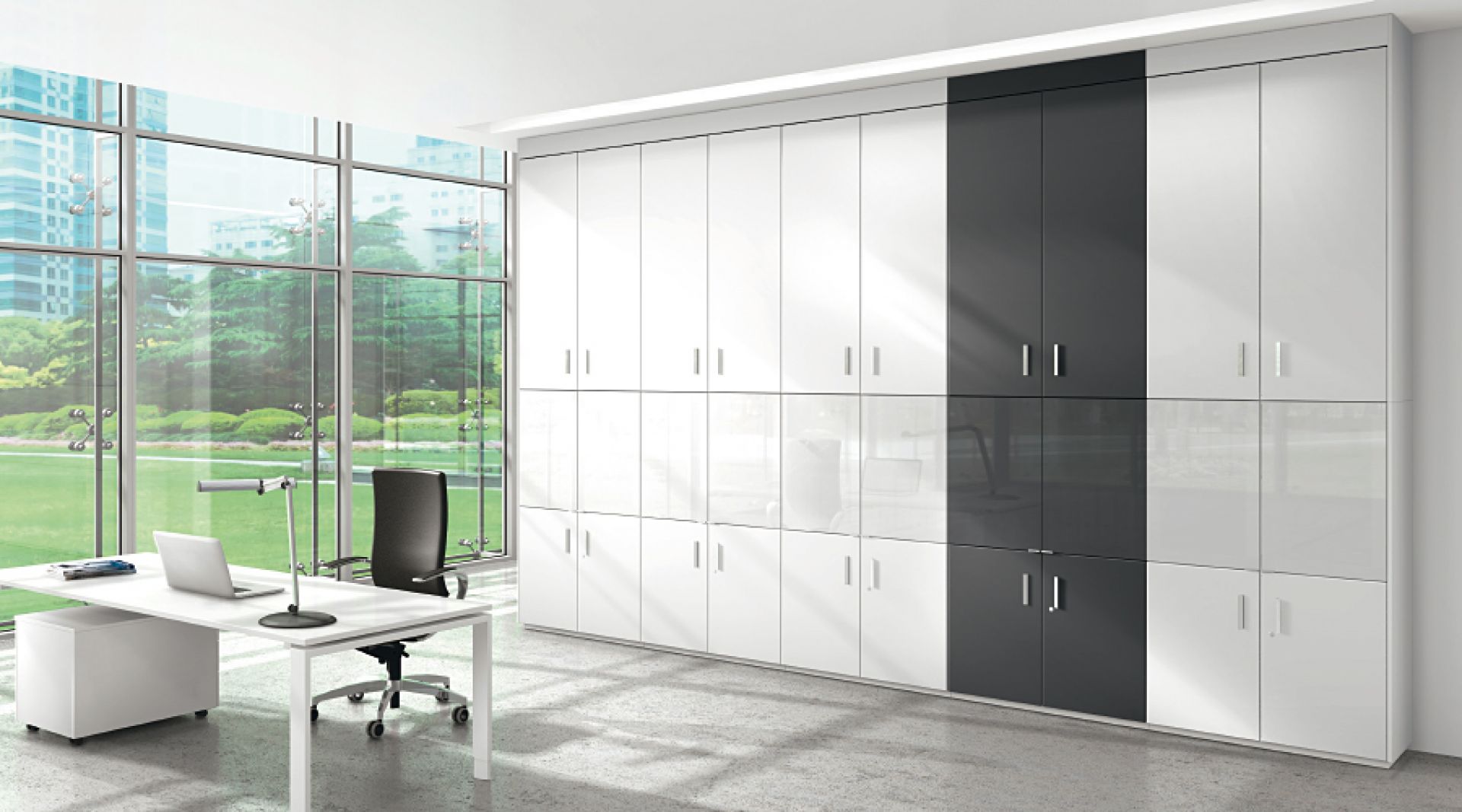 Allvia Querrollladenschrank von Assmann: Büro Schrankwand in Weiß und Anthrazit für Büroorganisation.