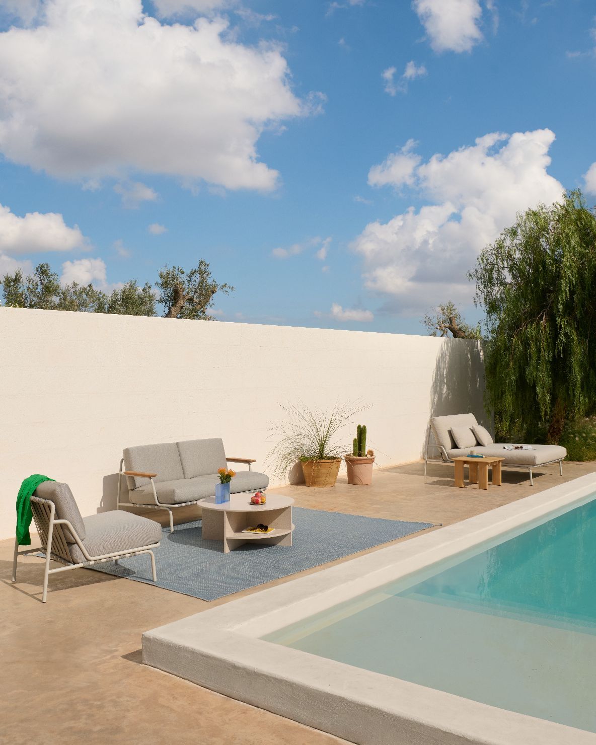 Assemble Coffee Table Table basse 55x55 cm Teck Outdoor Muuto 