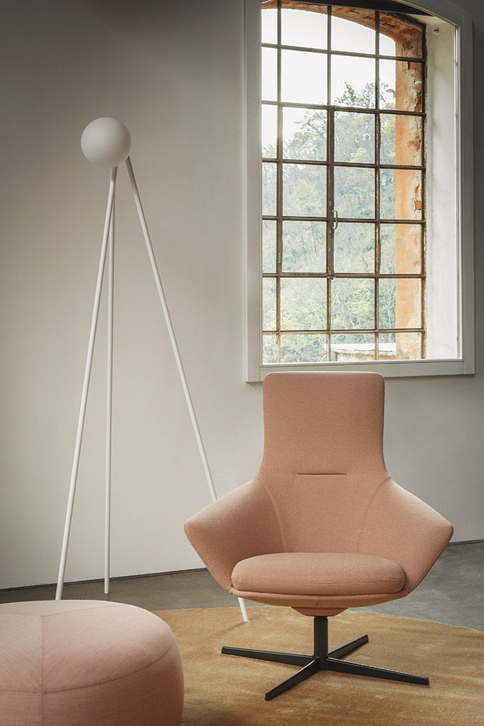 Wing Tip S281 Chaise Lounge / Fauteuil La Palma