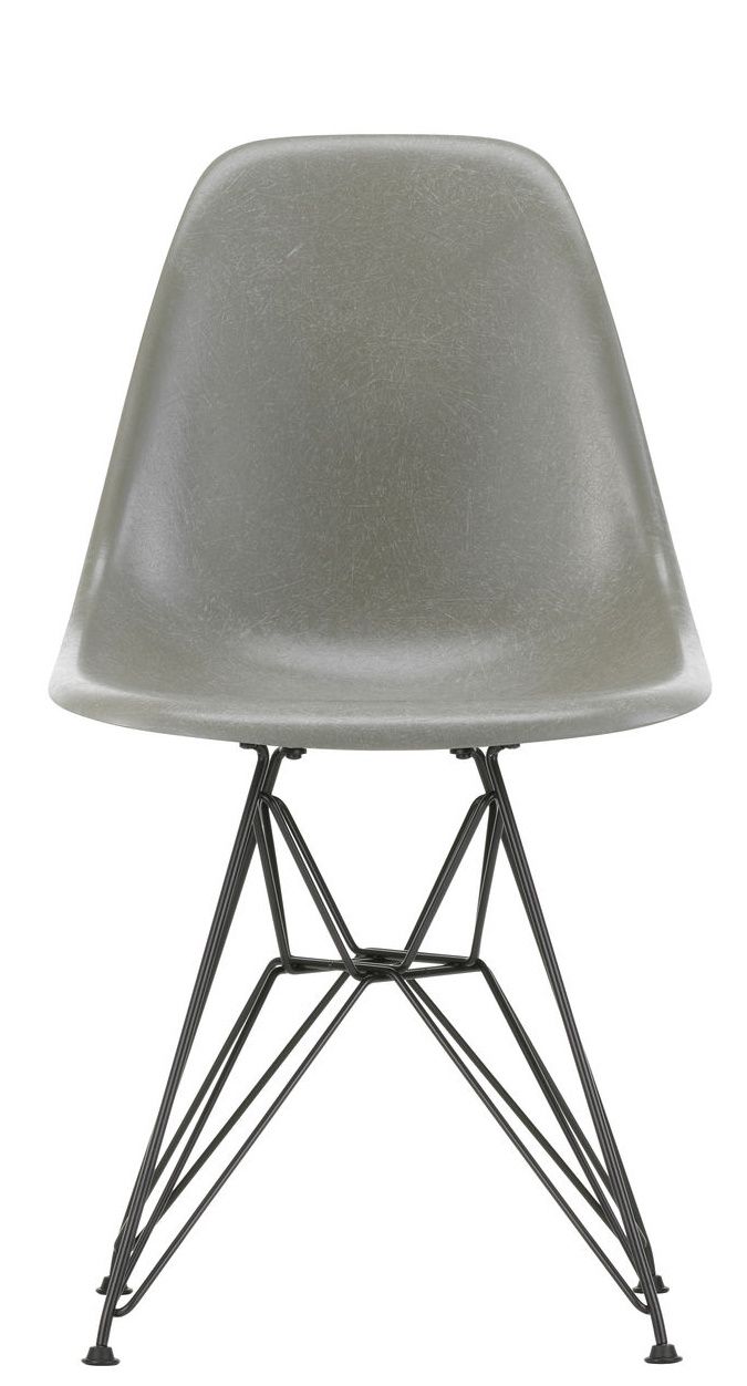 Eames Fiberglass Chair DSR chaise Vitra