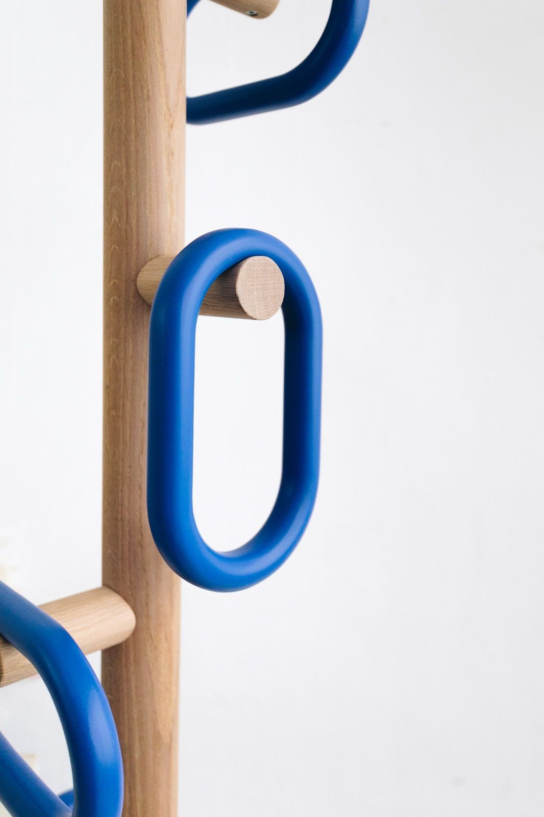 Fernand Coat Stand Porte-manteau Hartô