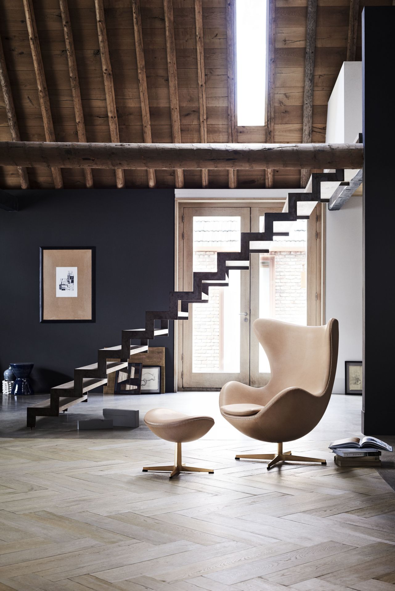 Egg Chair / " L'Oeuf"  Tabouret Fritz Hansen 
