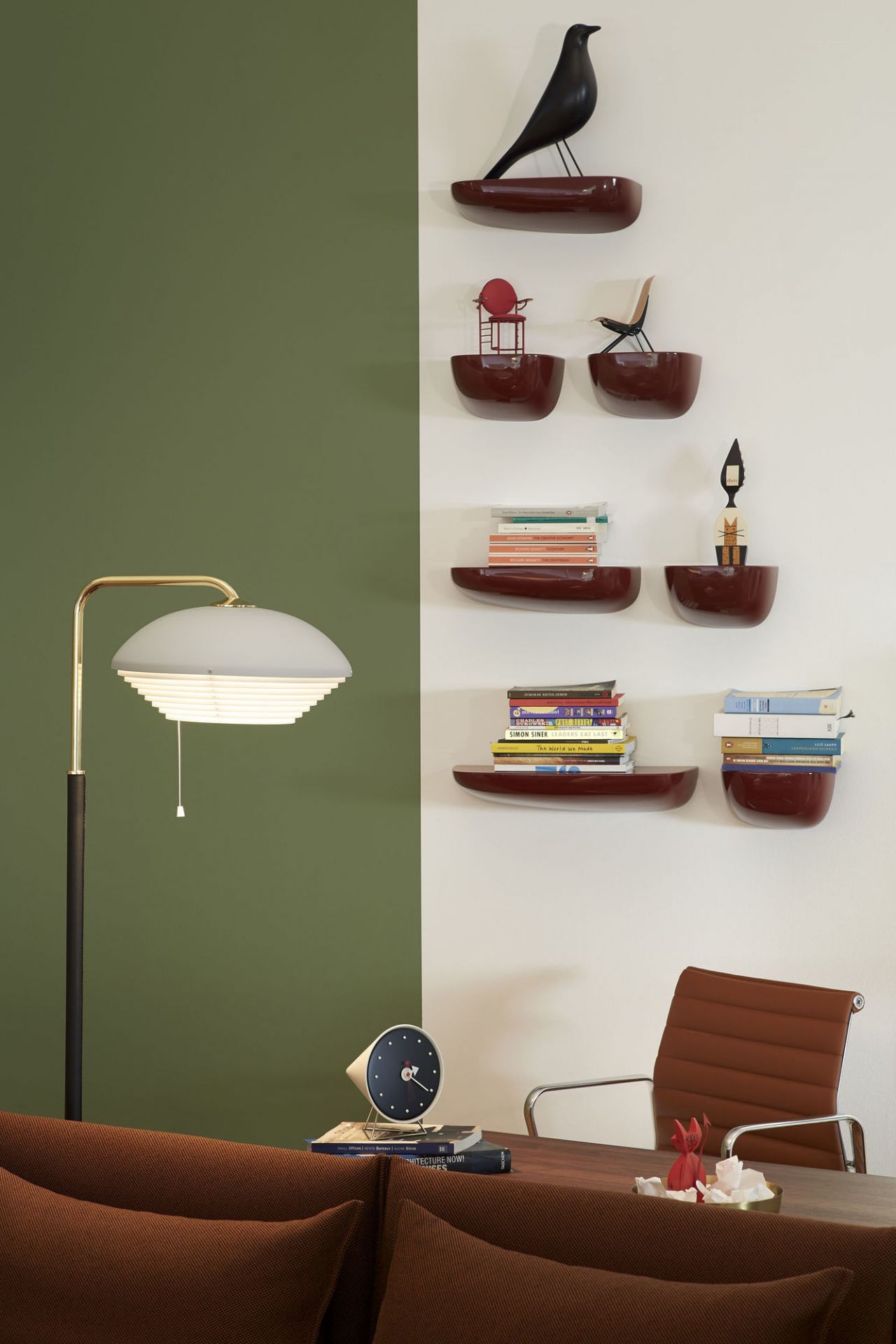 Corniches planche mur Large Vitra