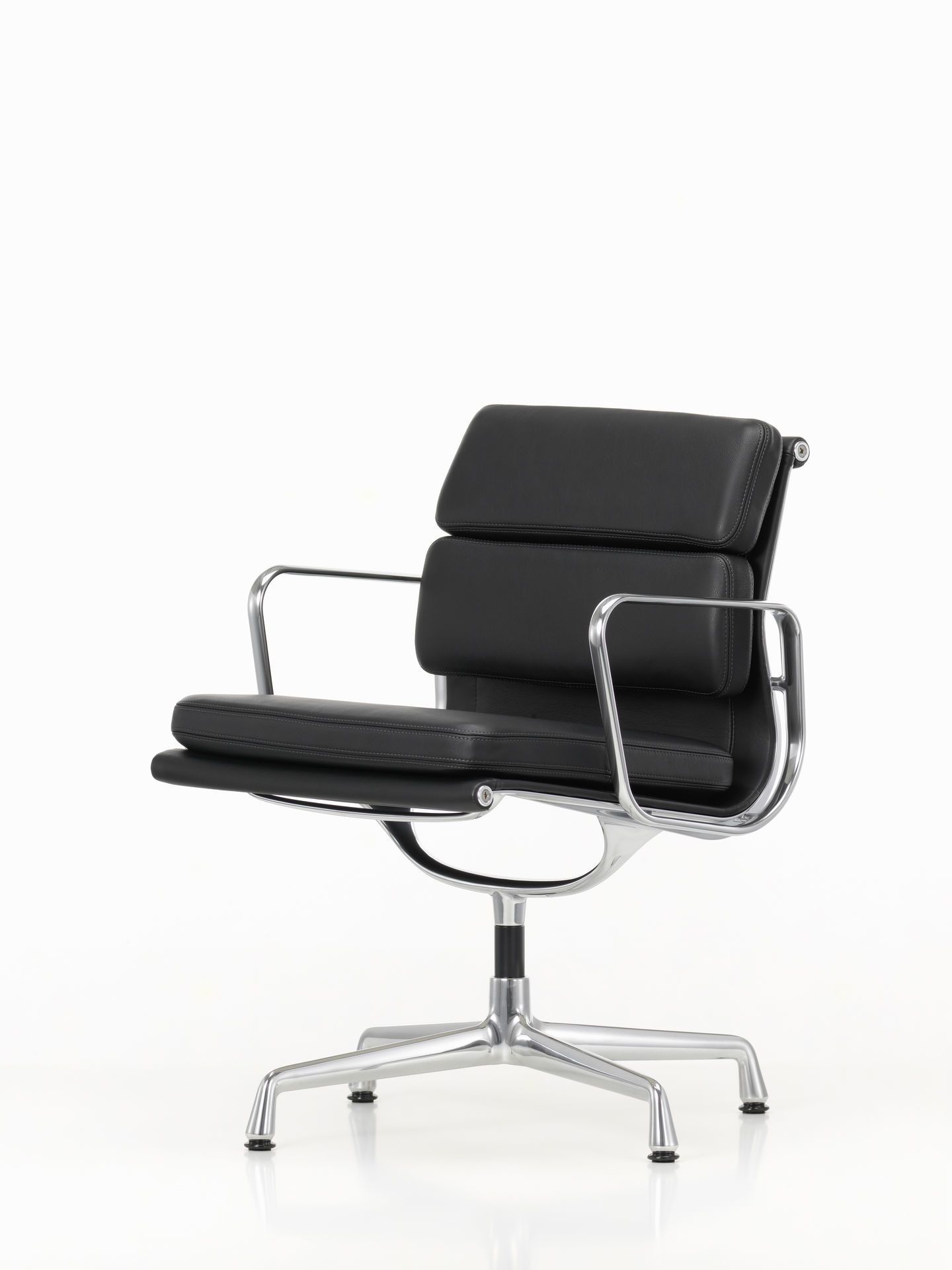 Soft Pad Chair EA207 / EA 207 Fauteuil Vitra