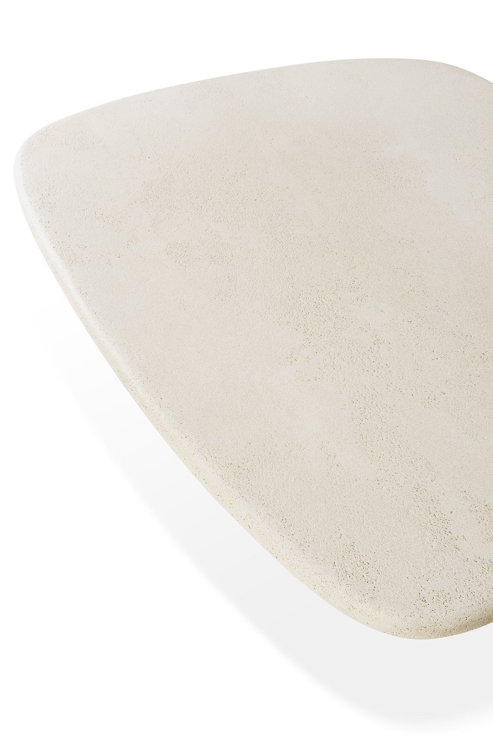 Elements Table basse Microcement forme de galet Ethnicraft