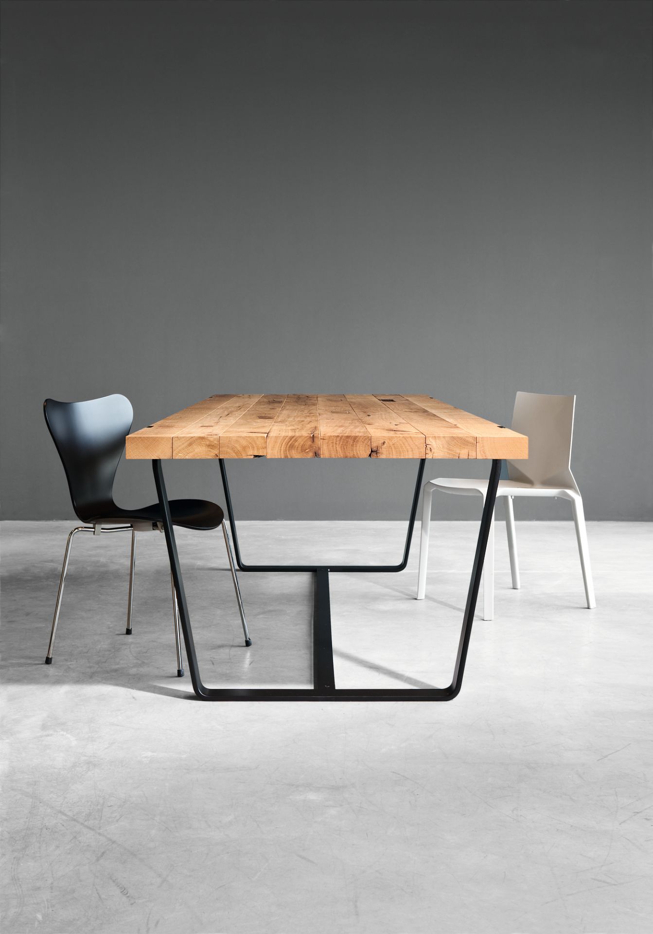 BB 11 Clamp table oak raw/oiledJanua