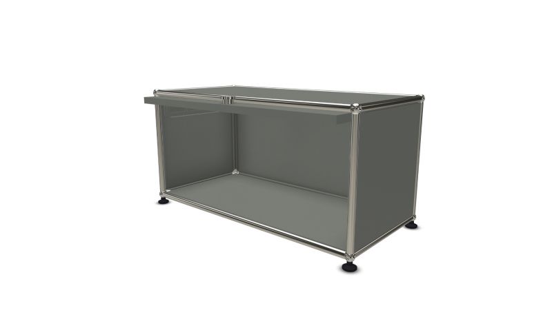 USM Haller Einschubtür Ersatzteil mittelgrau USM Haller Möbelbausystem: Detailansicht der Einschubtür als Ersatzteil für modulare Regale und Sideboards.