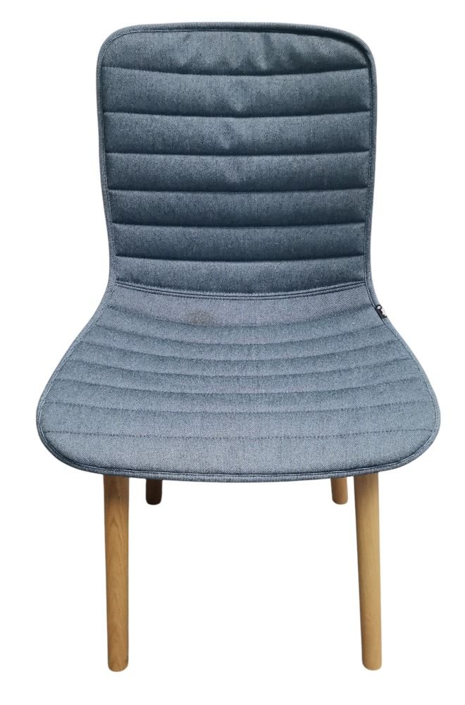 Hal Wood Entièrement rembourré CHÊNE NATURE / HOUSSE PLANO NERO/BLEU GLACE Vitra OBJECTS IMPARFAITS