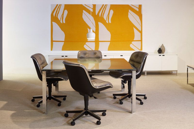Pollock Executive chaise pivotante avec accoudoirs Knoll International 