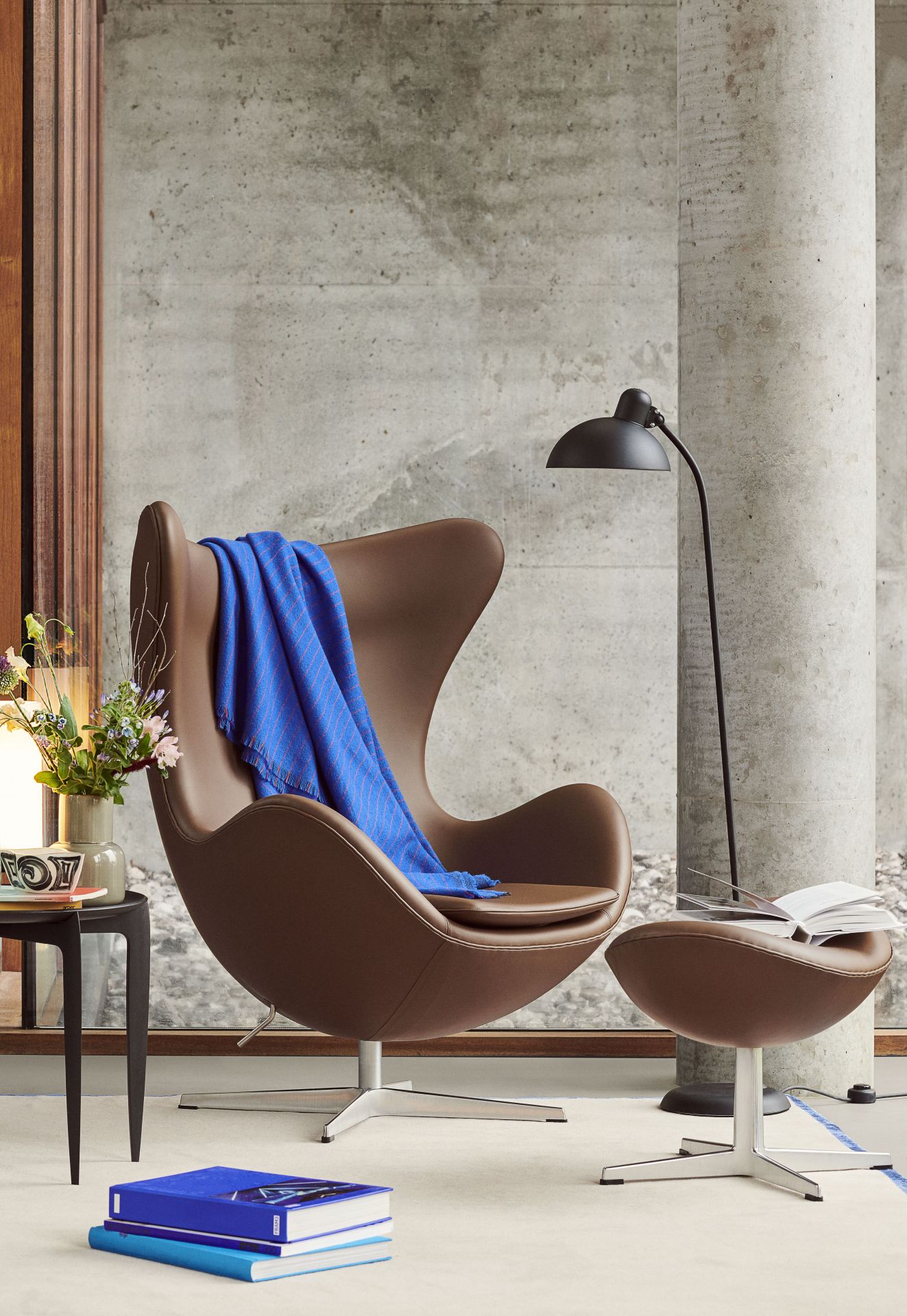 Egg Chair / " L'Oeuf"  Tabouret Fritz Hansen 