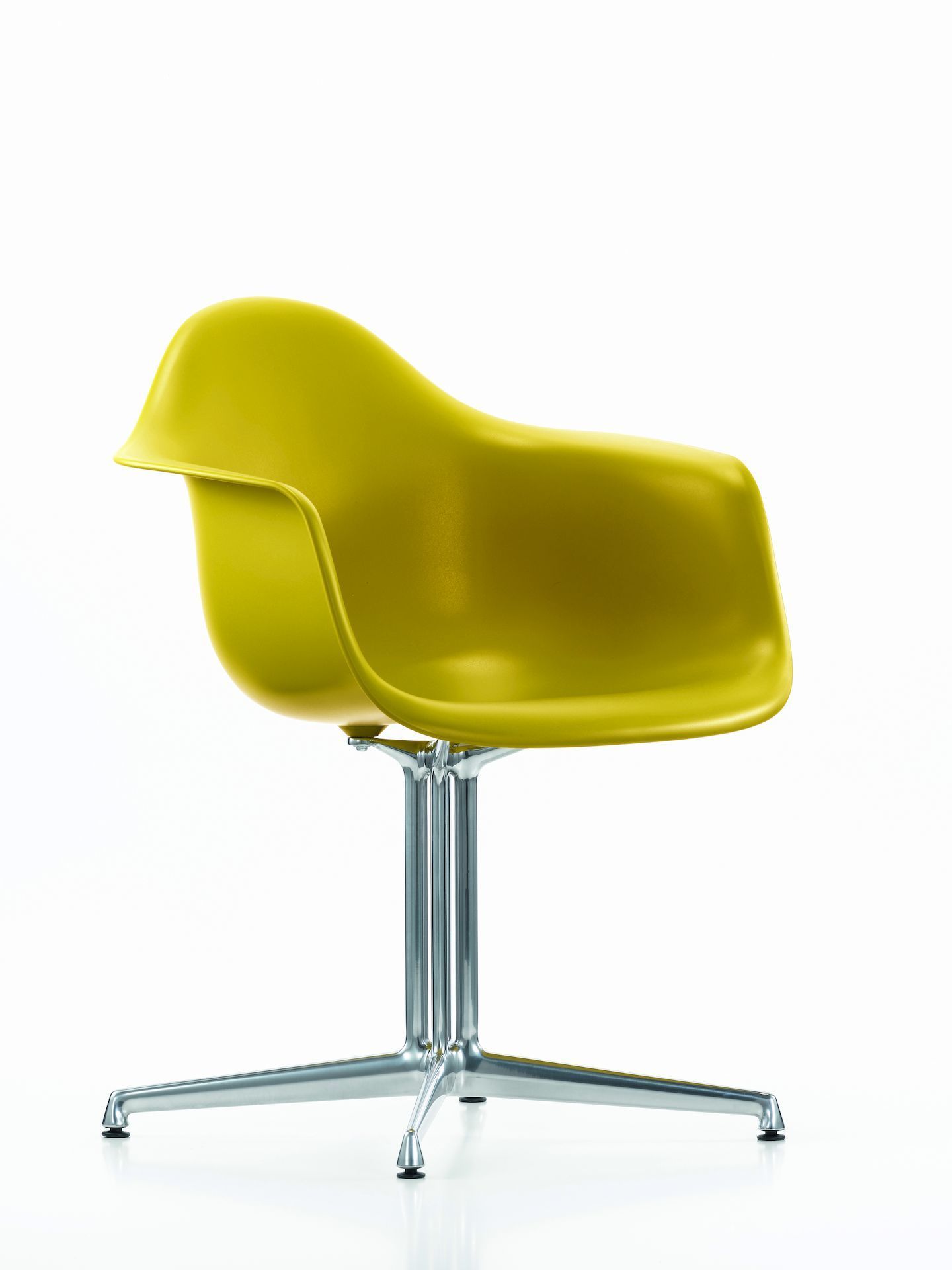 Eames Plastic Arm Chair DAL Chaise Vitra