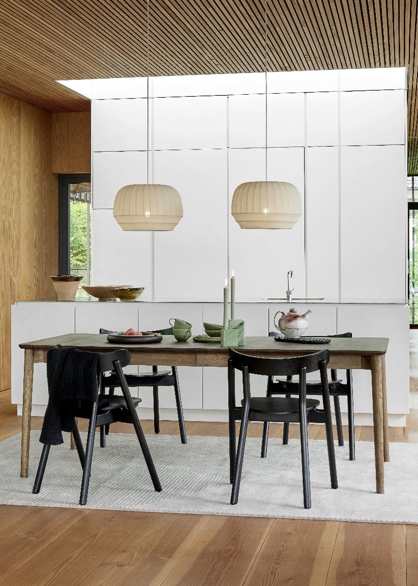 Expand Dining table 250 Table à manger / Table extensible Northern