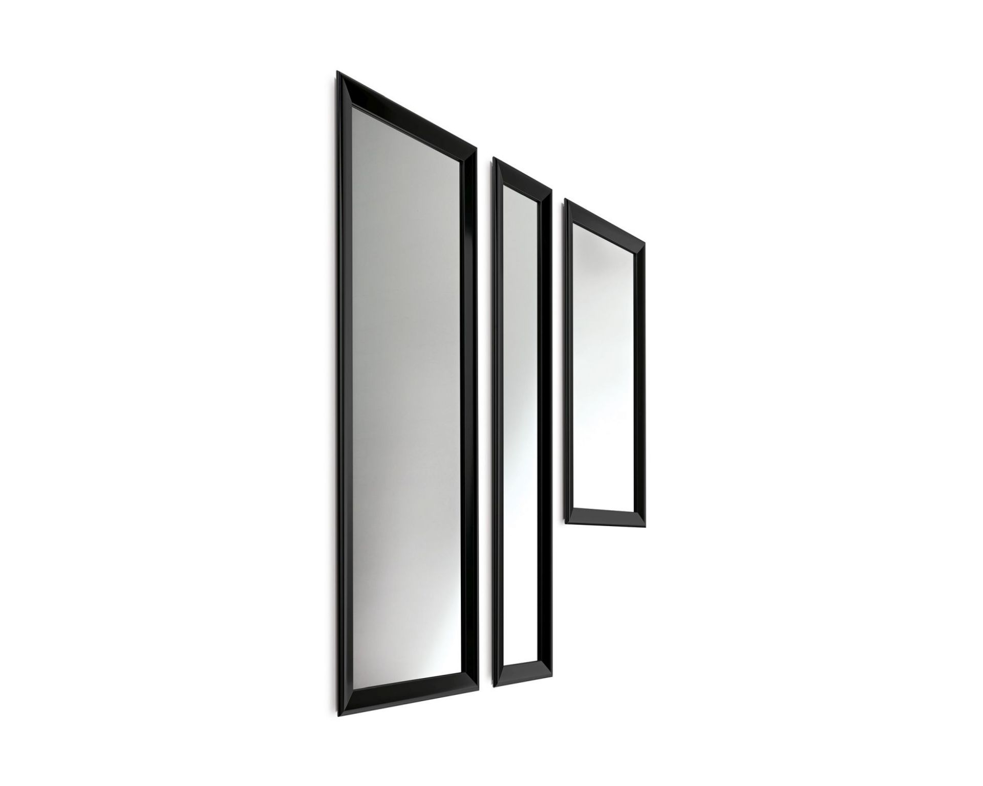 Yume Black Miroir avec cadre version C Casamania Horm