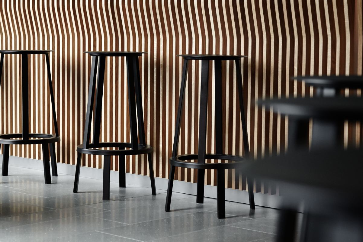 Revolver Bar Stool Tabouret de bar High Hay Revolver Bar Stool Tabouret de bar High Hay