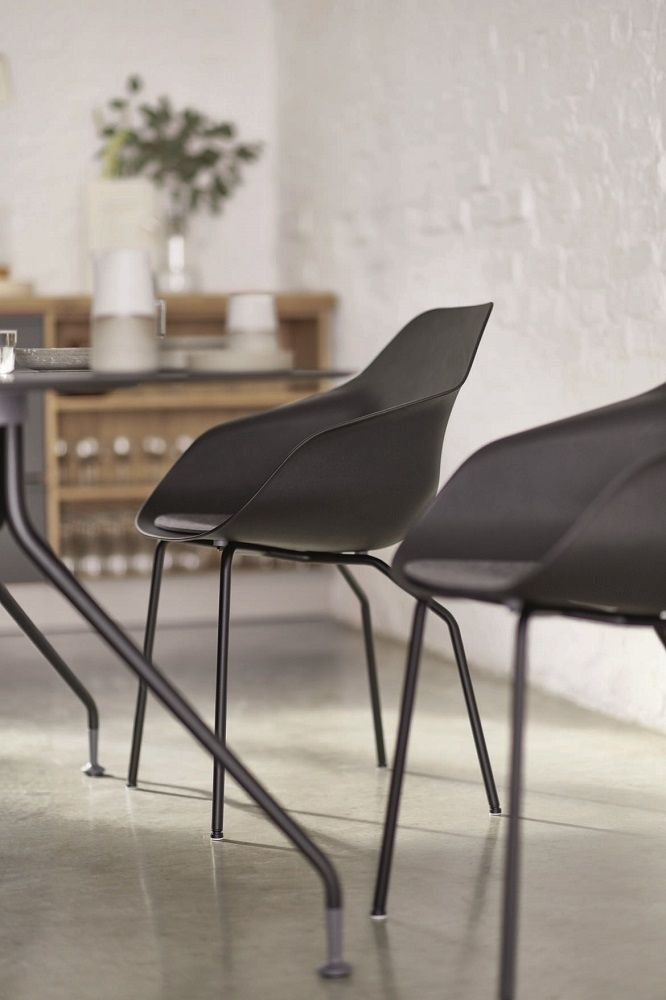 Yonda Universalstuhl Chaise à quatre pieds structure métal Wilkhahn 